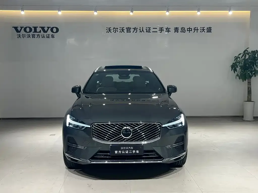 Volvo XC60 — фото 4