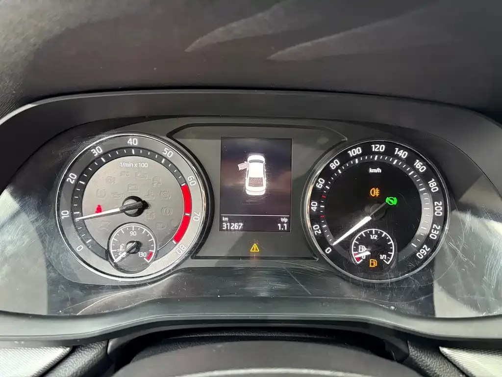 Skoda Octavia — фото 9