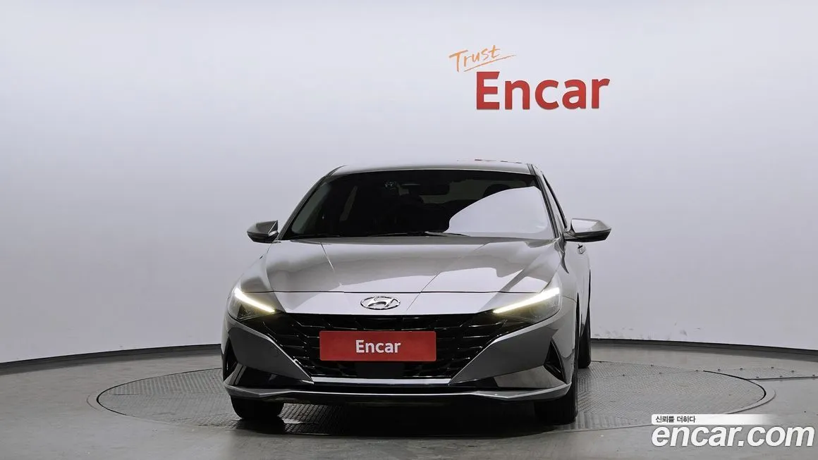 Hyundai AVANTE — фото 2