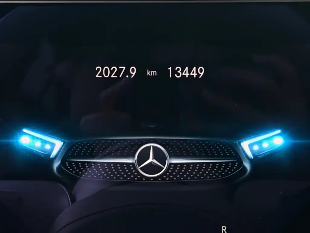 Mercedes-Benz CLS — фото 2