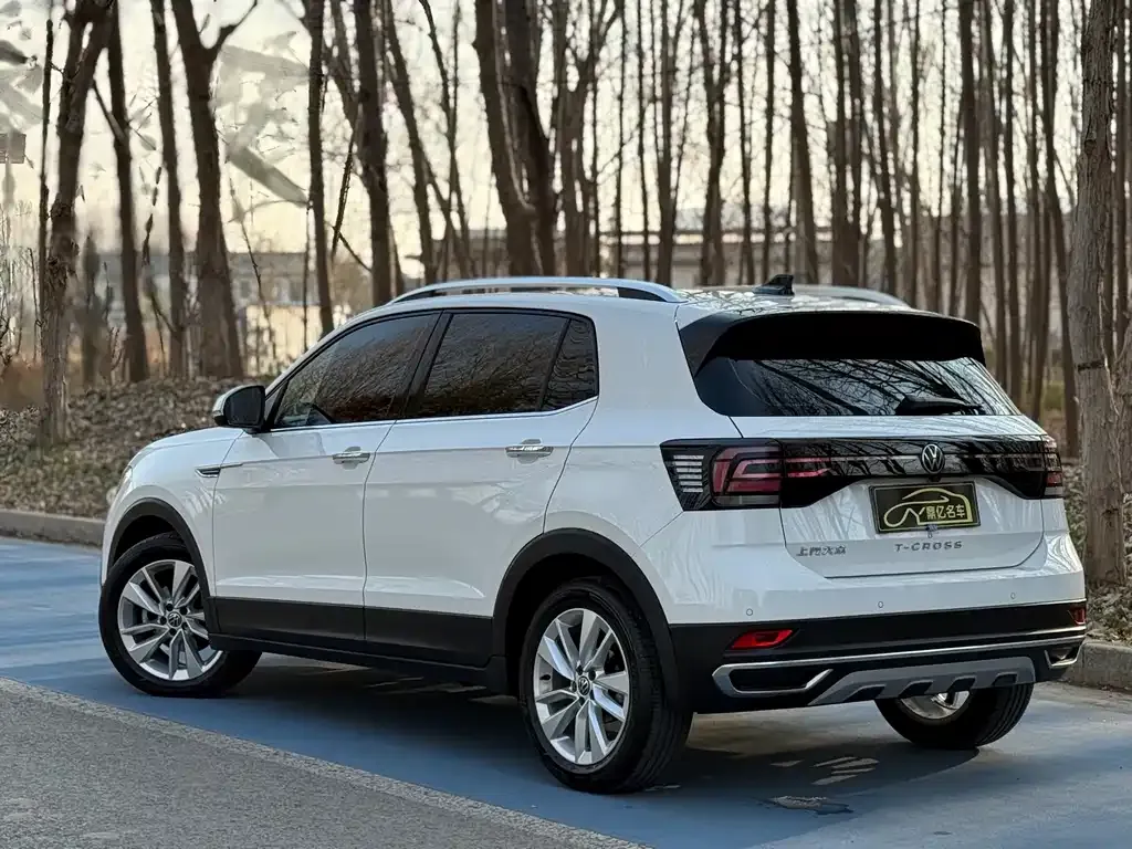 Volkswagen T-Cross — фото 3
