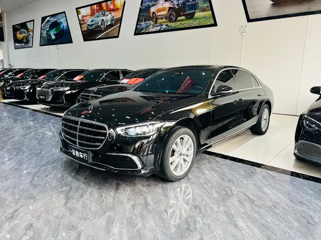 Mercedes-Benz S-Class — фото 1