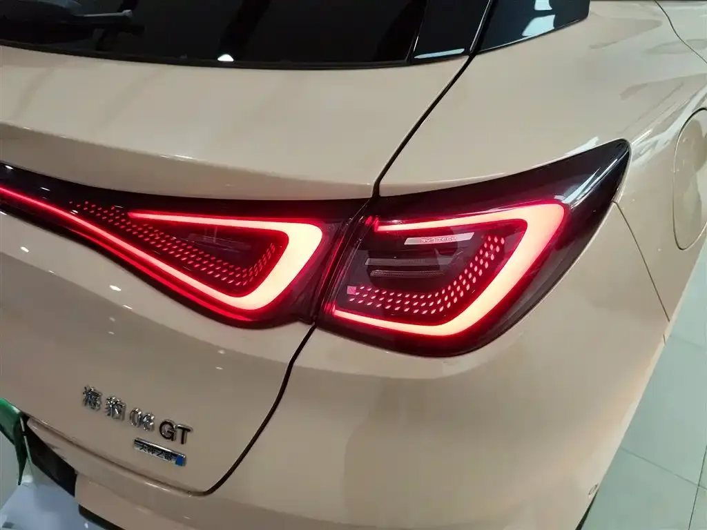 BYD Seal 06GT — фото 6