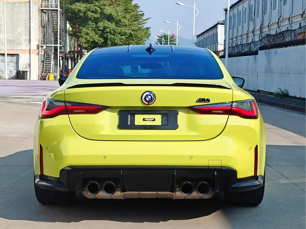 BMW M4 — фото 4
