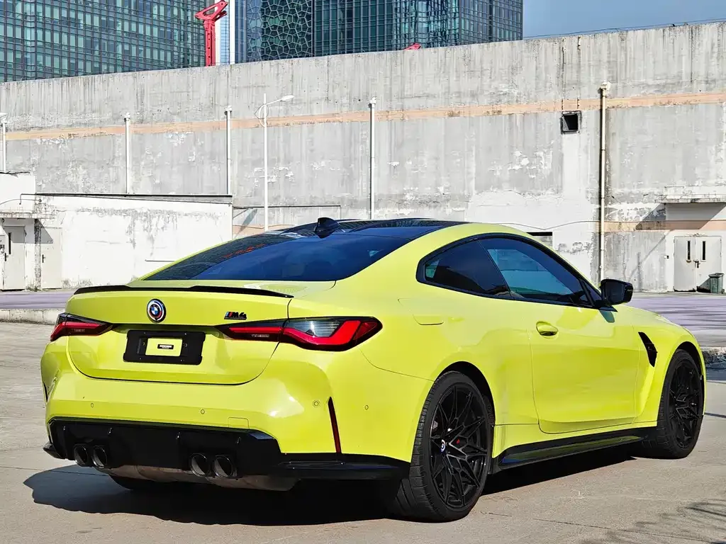 BMW M4 — фото 7