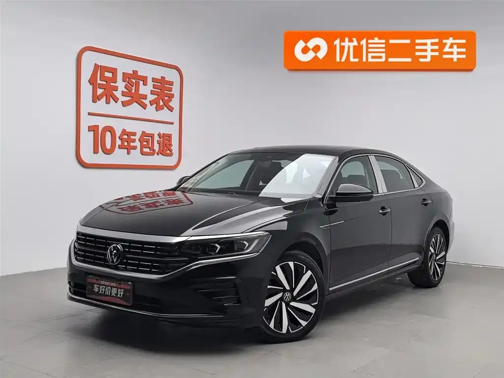 Volkswagen Passat — фото 1