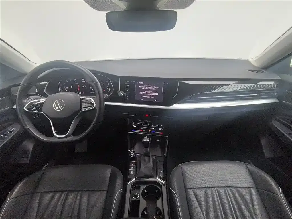 Volkswagen Passat — фото 6