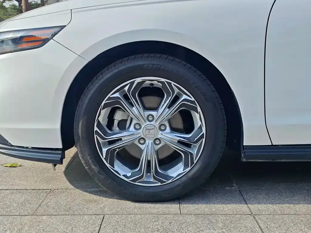 Honda Accord — фото 2