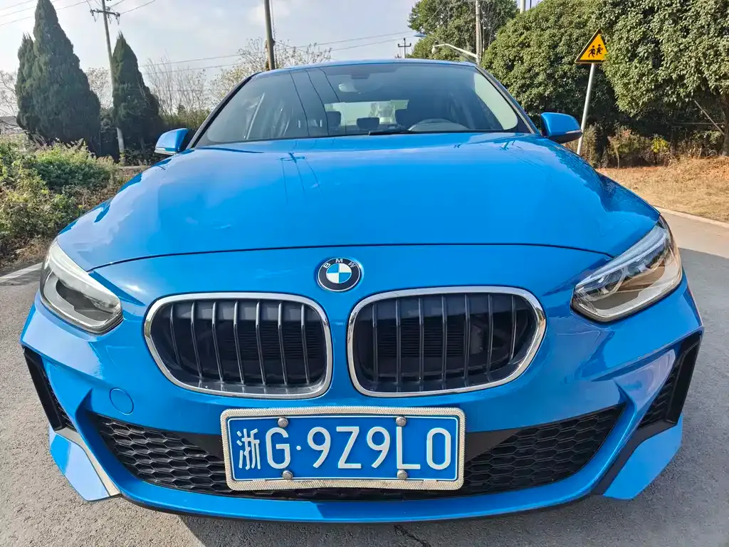 BMW 1 Series — фото 1