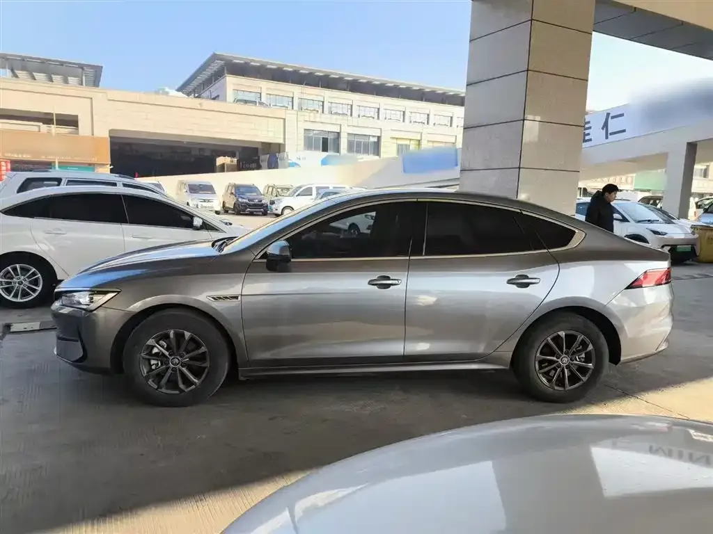 BYD Qin PLUS — фото 5