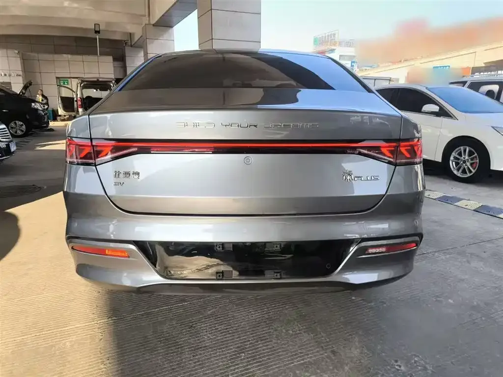 BYD Qin PLUS — фото 9