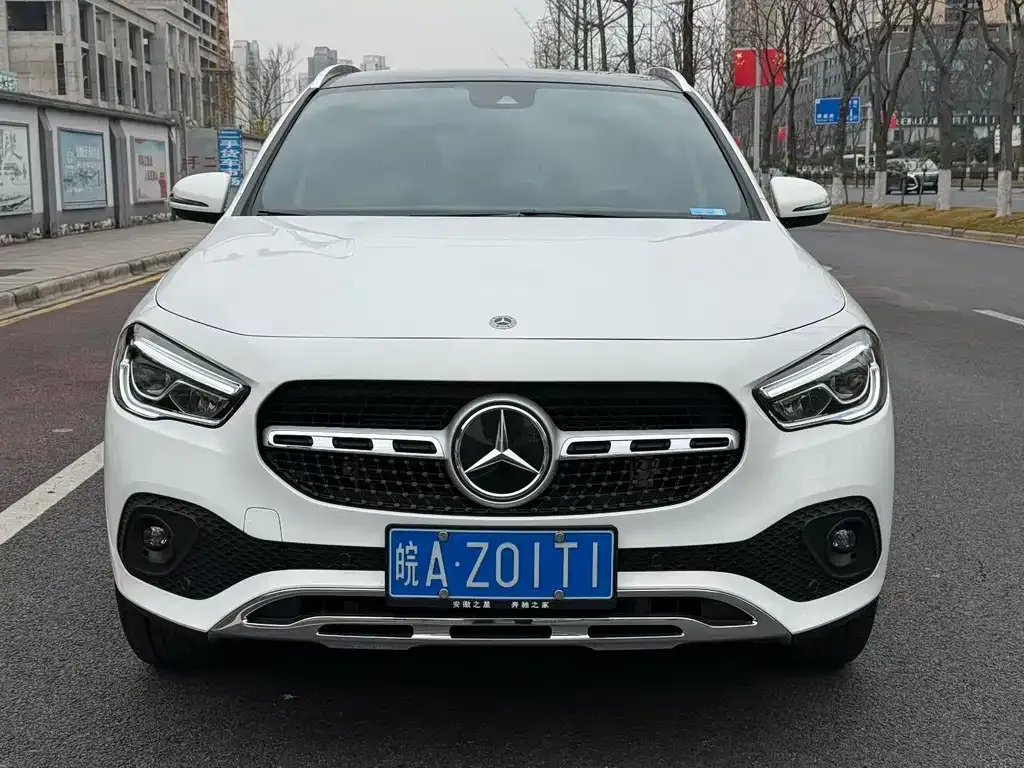 Mercedes-Benz GLA — фото 7