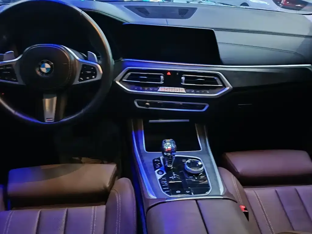 BMW X5 (Import) — фото 9