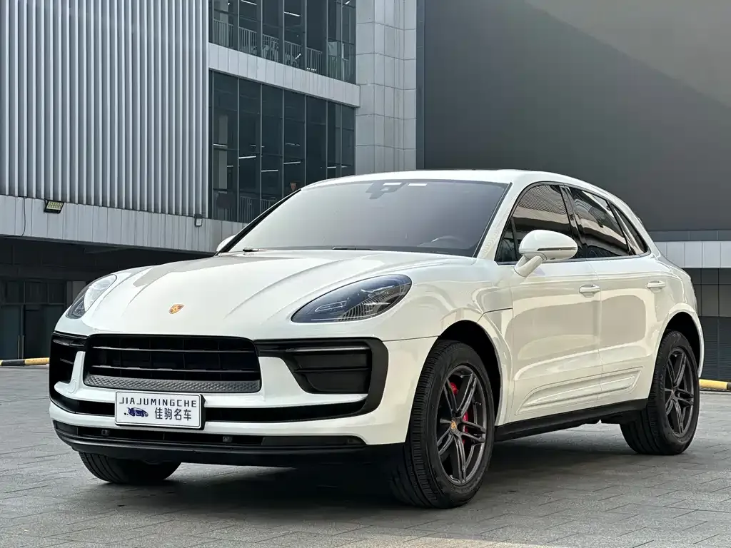 Porsche Macan — фото 1