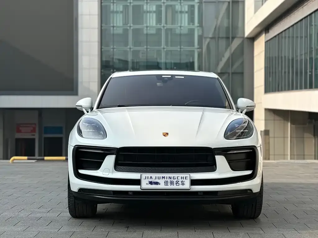 Porsche Macan — фото 7
