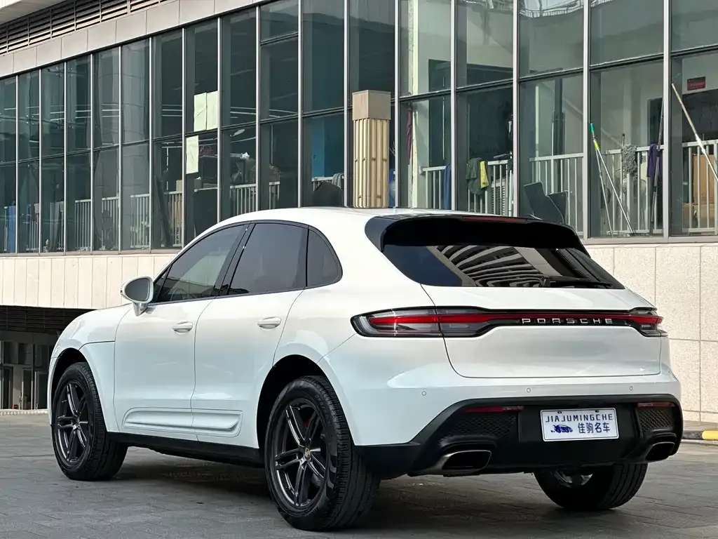 Porsche Macan — фото 6