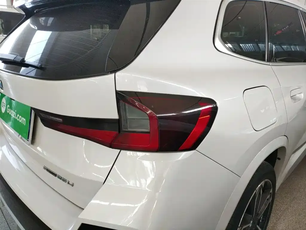BMW X1 — фото 4