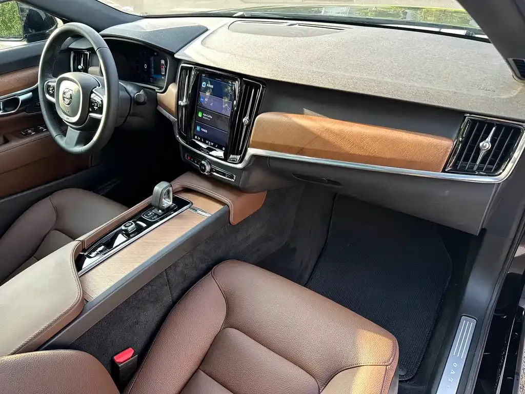 Volvo S90 — фото 7
