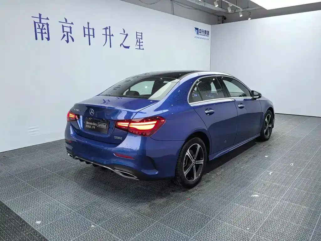 Mercedes-Benz A-Class — фото 10