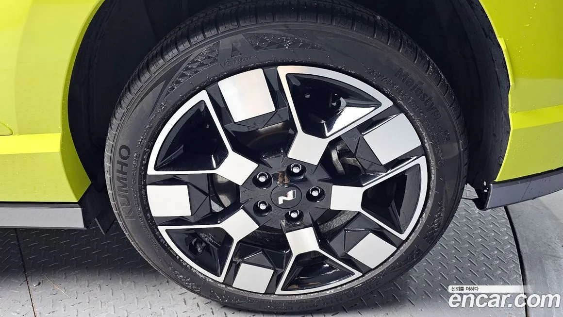 Hyundai Kona — фото 10