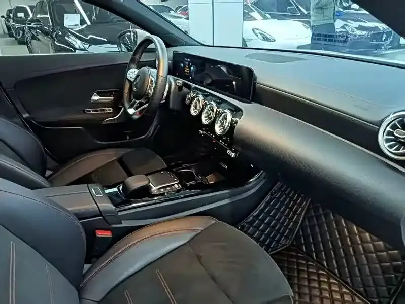 Mercedes-Benz CLA (Import) — фото 6