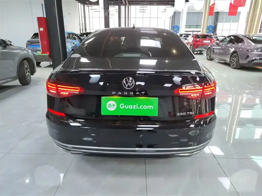Volkswagen Passat — фото 2