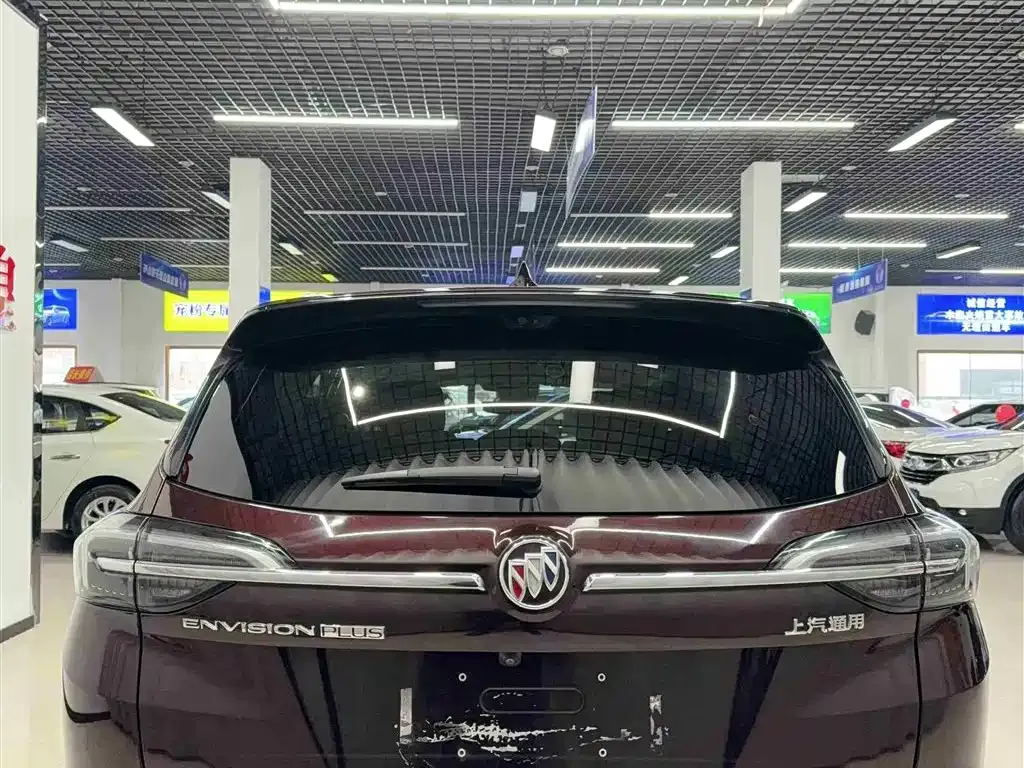 Buick Envision Plus — фото 6