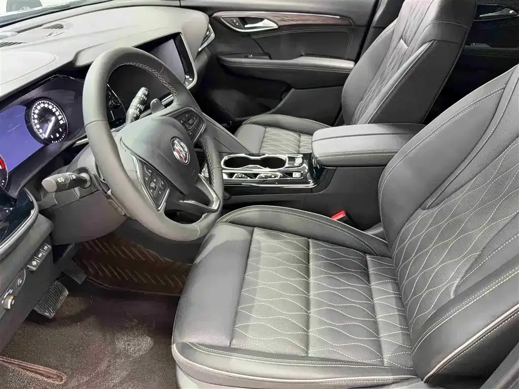 Buick Envision Plus — фото 7