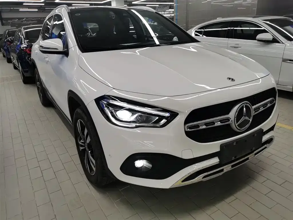 Mercedes-Benz GLA — фото 5