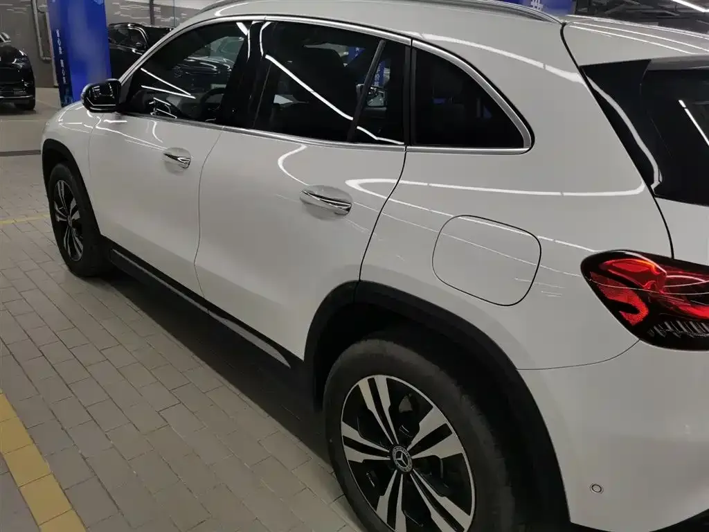 Mercedes-Benz GLA — фото 2