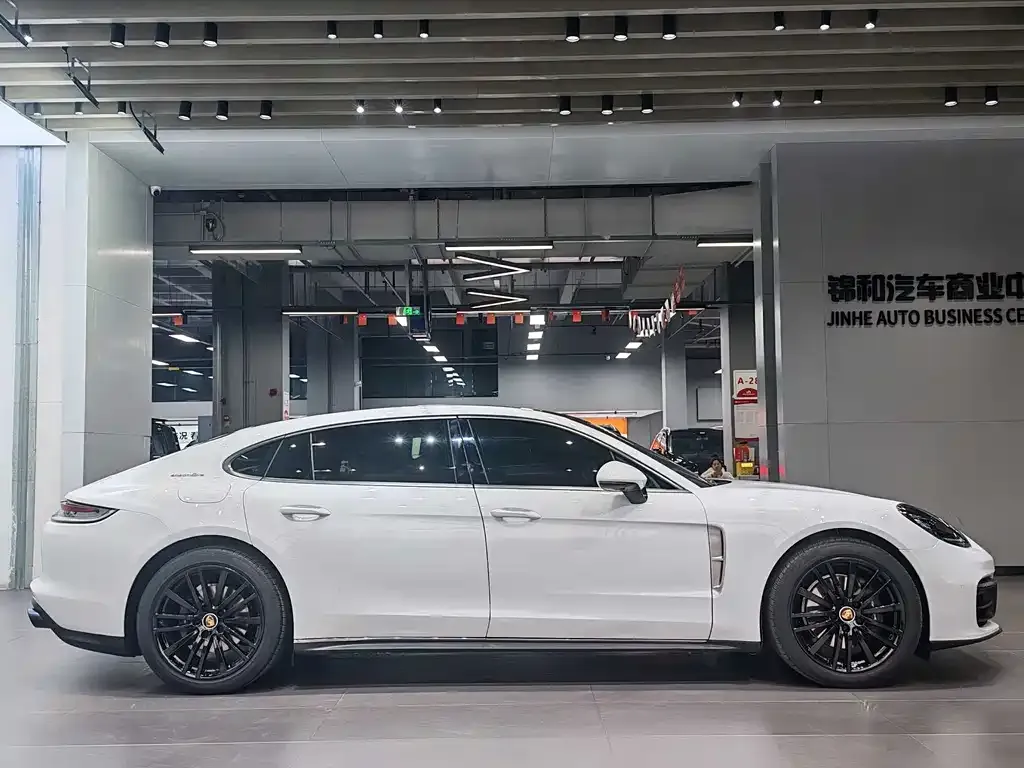 Porsche Panamera — фото 4