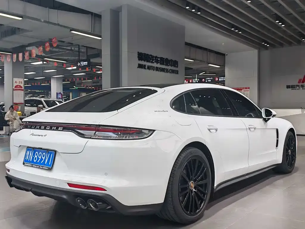 Porsche Panamera — фото 3
