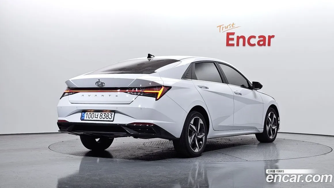 Hyundai AVANTE — фото 4