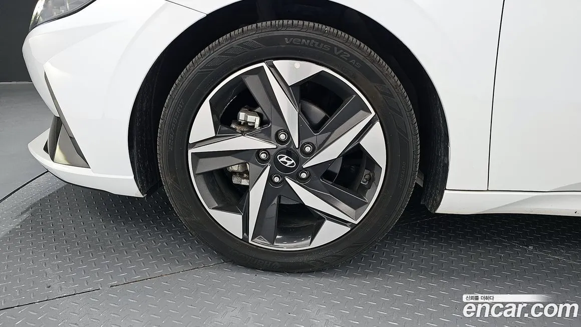 Hyundai AVANTE — фото 7