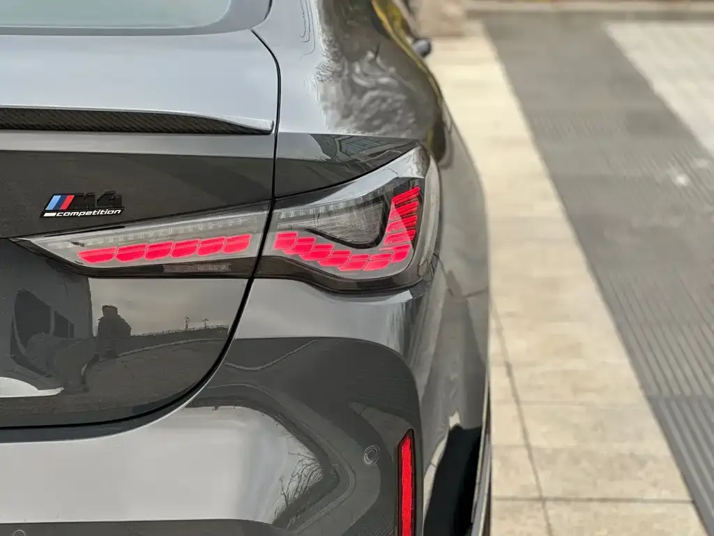 BMW M4 — фото 2