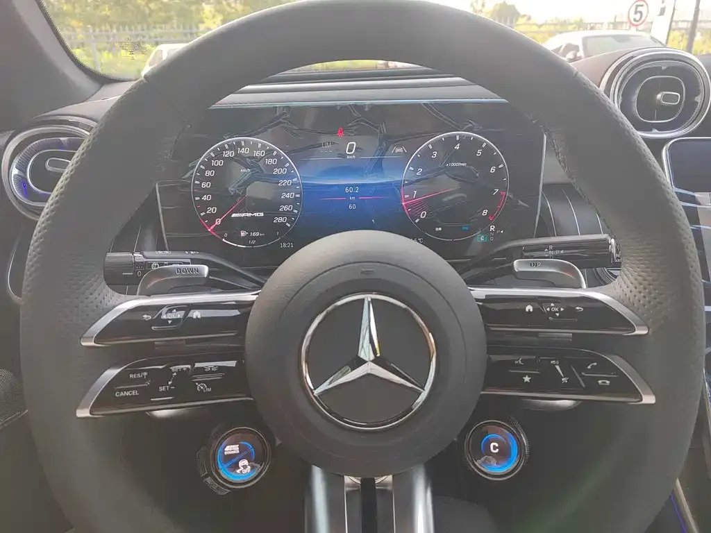 Mercedes-Benz GLC AMG — фото 10