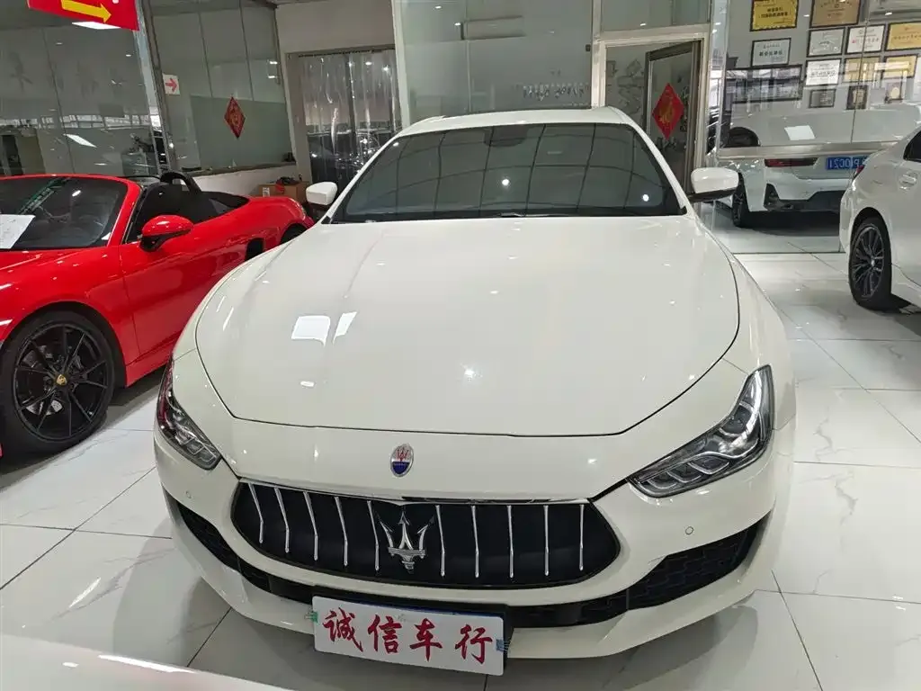Maserati Ghibli — фото 4