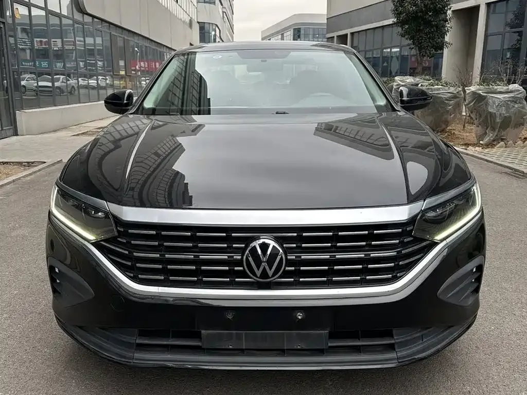 Volkswagen Passat — фото 7