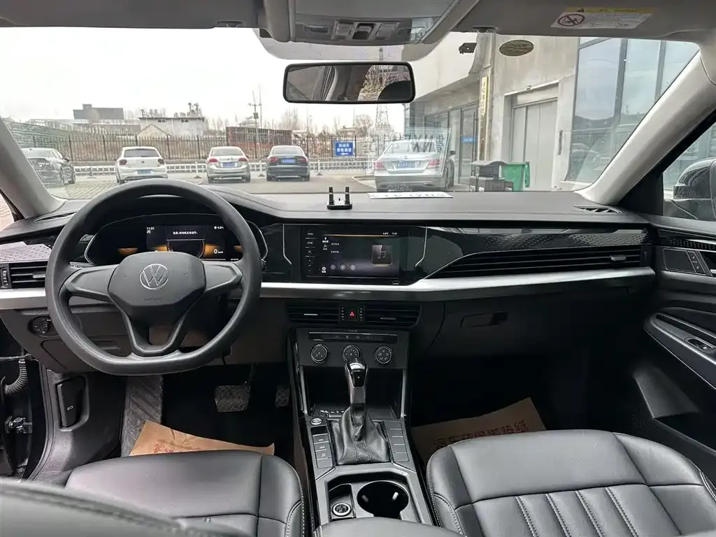 Volkswagen Passat — фото 6