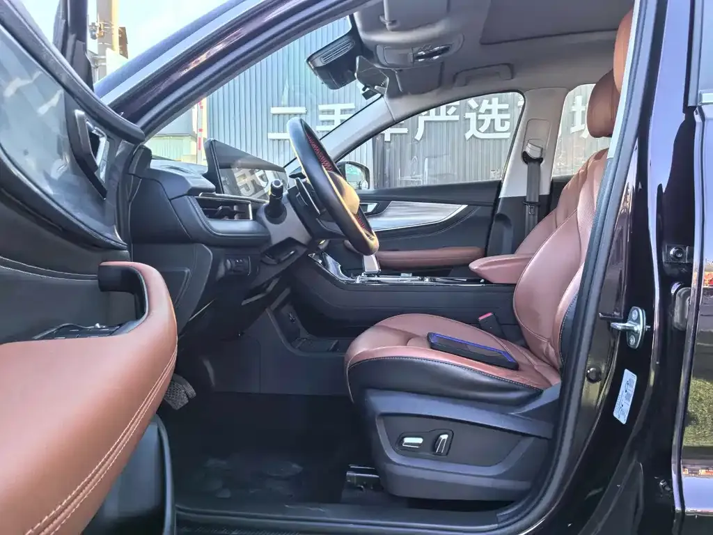 Chery Tiggo 8 PLUS — фото 2