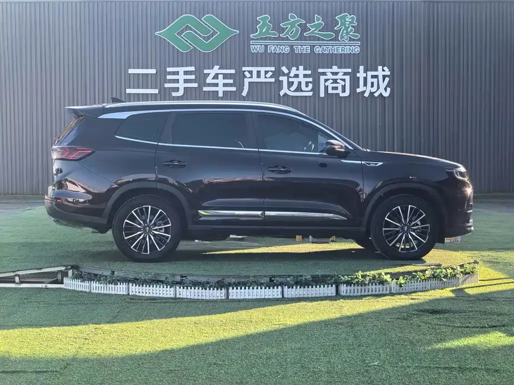 Chery Tiggo 8 PLUS — фото 7