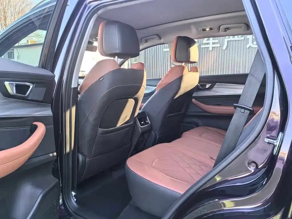 Chery Tiggo 8 PLUS — фото 10