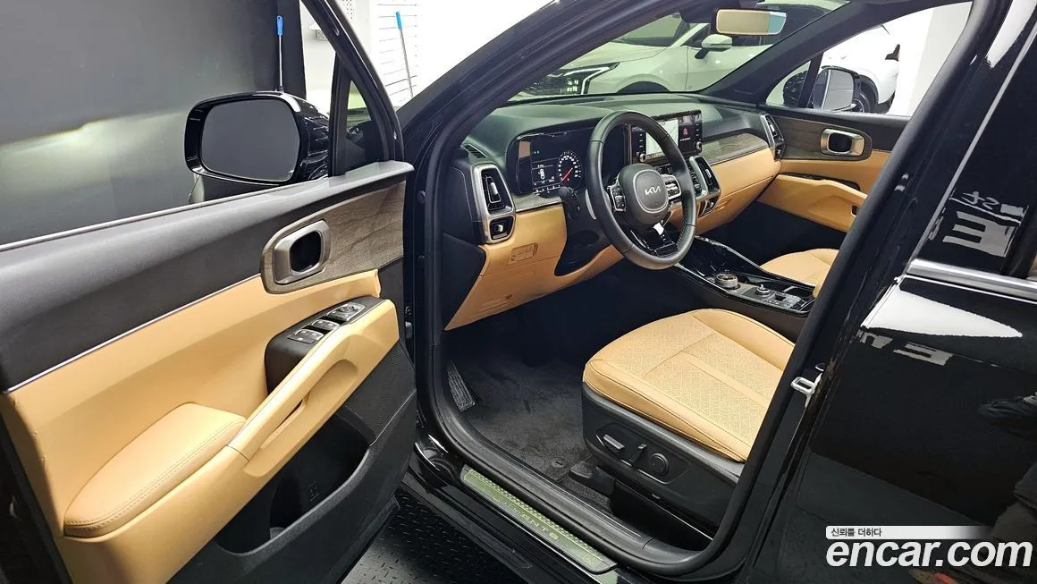 Kia Sorento — фото 9