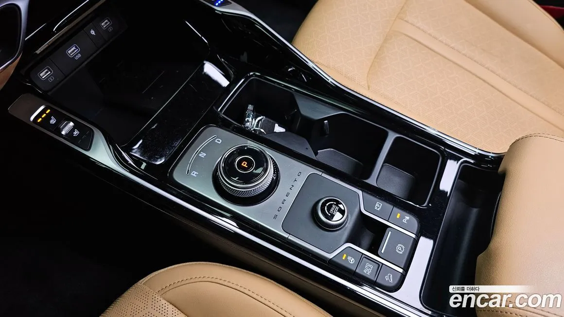 Kia Sorento — фото 7