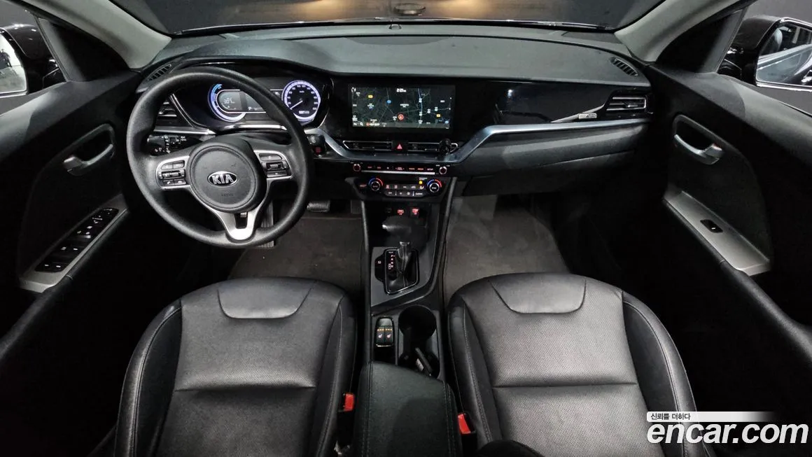 Kia Niro — фото 10