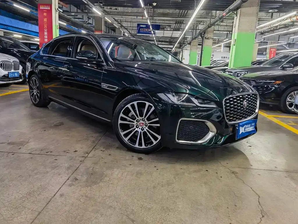 Jaguar XFL — фото 10