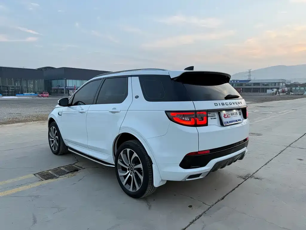 Land Rover Discovery Sport — фото 8
