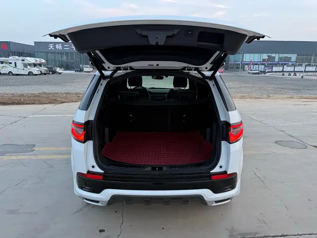 Land Rover Discovery Sport — фото 4