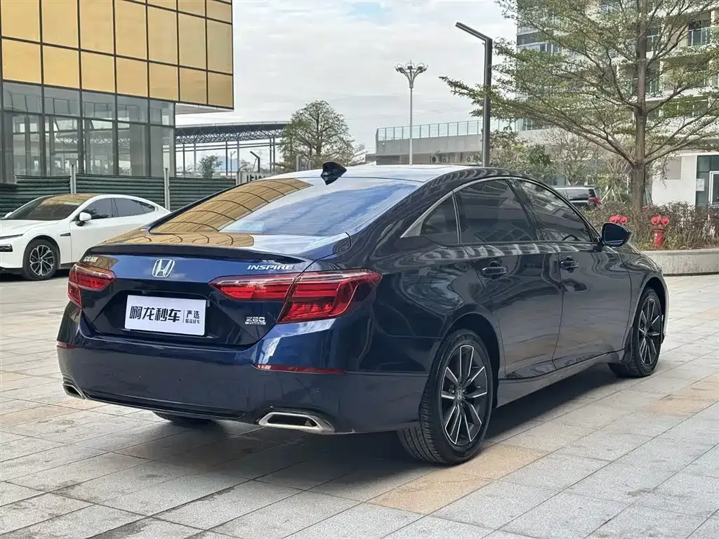 Honda Inspire — фото 4