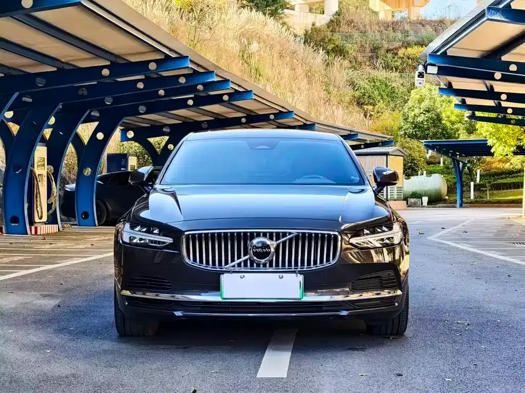 Volvo S90 PHEV — фото 4